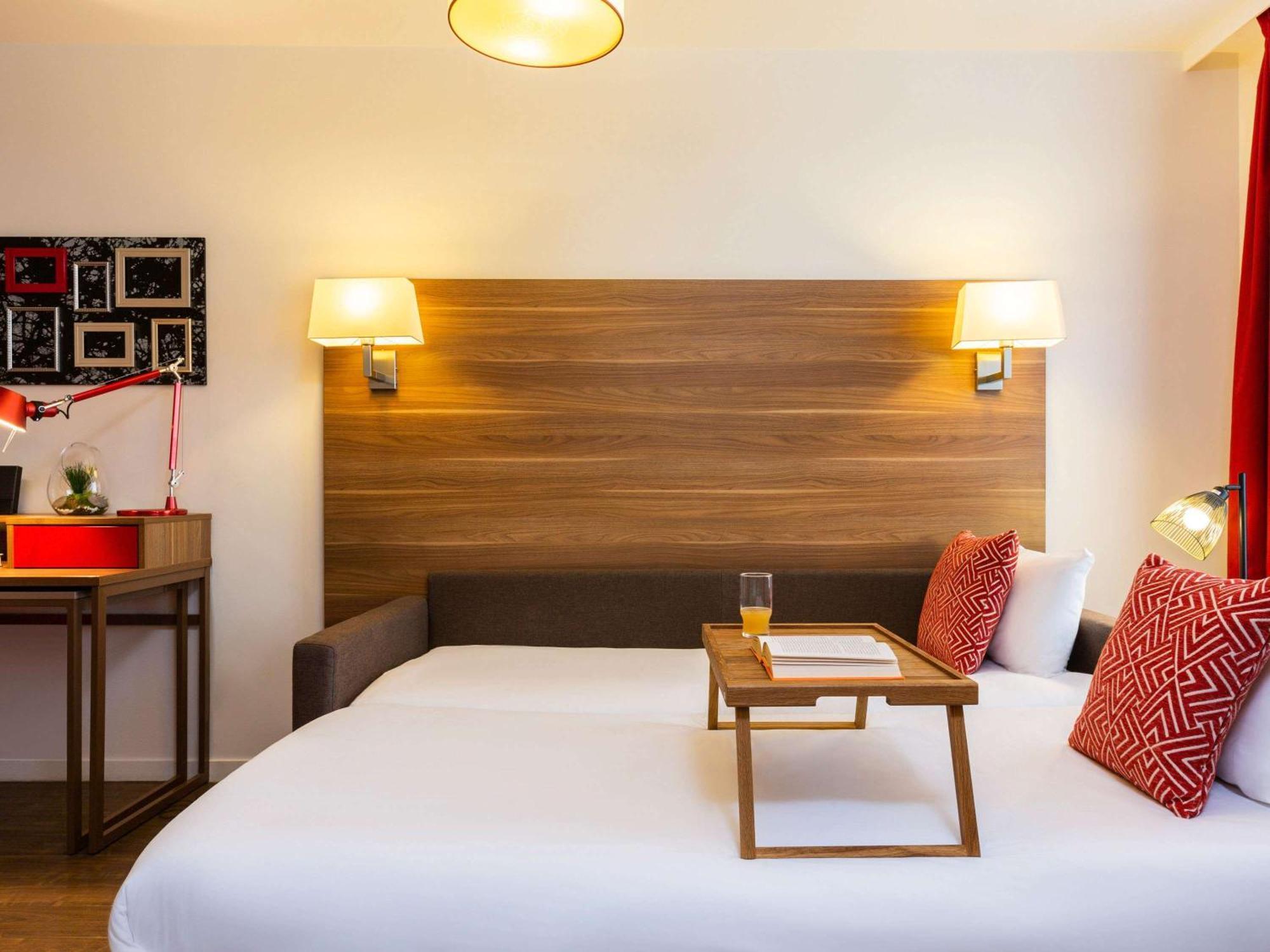 Aparthotel Adagio La Defense Courbevoie Luaran gambar