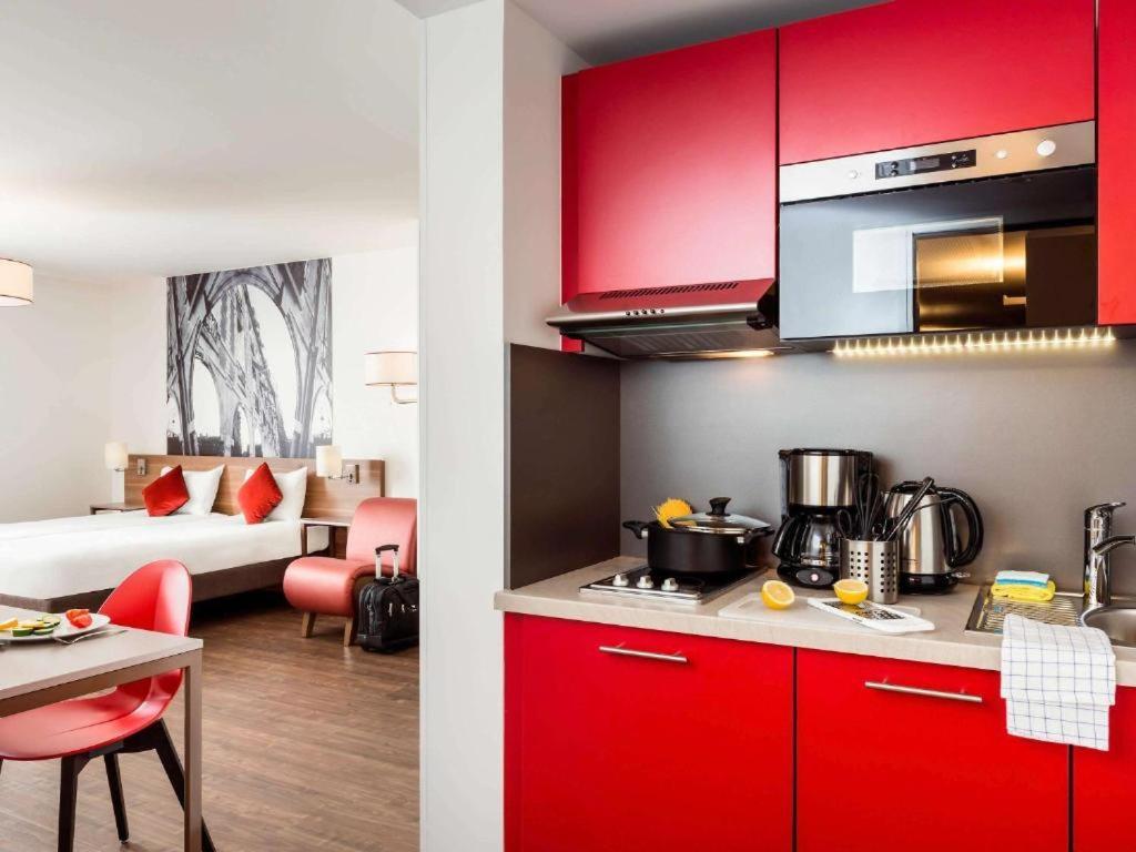 Aparthotel Adagio La Defense Courbevoie Luaran gambar
